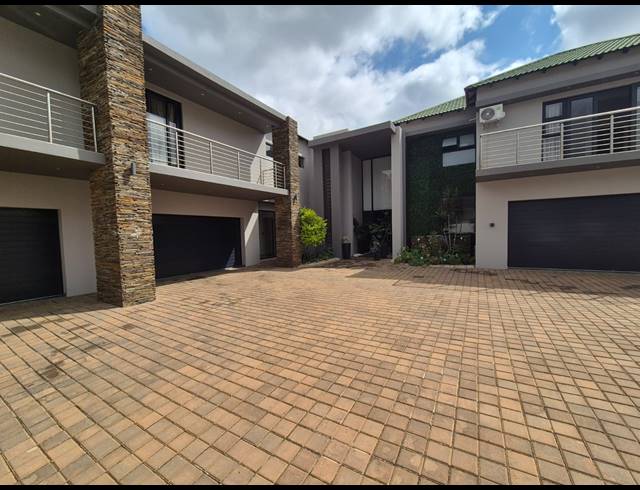 7 BEDROOM FREESTANDING FOR SALE IN WIGWAM